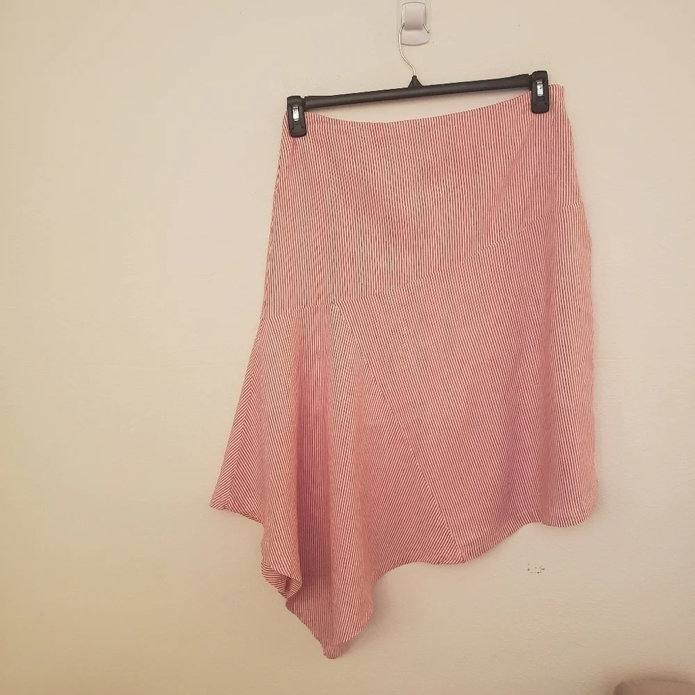 Red/White Striped Asymmetrical Linen Blend Skirt Marked Size 1X But Small EUC